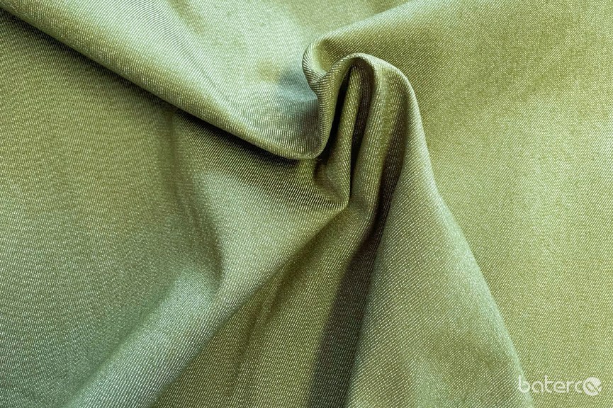 #A52 Hráškově zelená džínovina /48% bavlna, 48% polyester, 4% spandex/