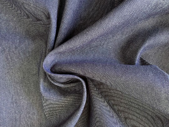 #13 Tmavě modrá džínovina /65% bavlna, 33% polyester, 2% elastan/